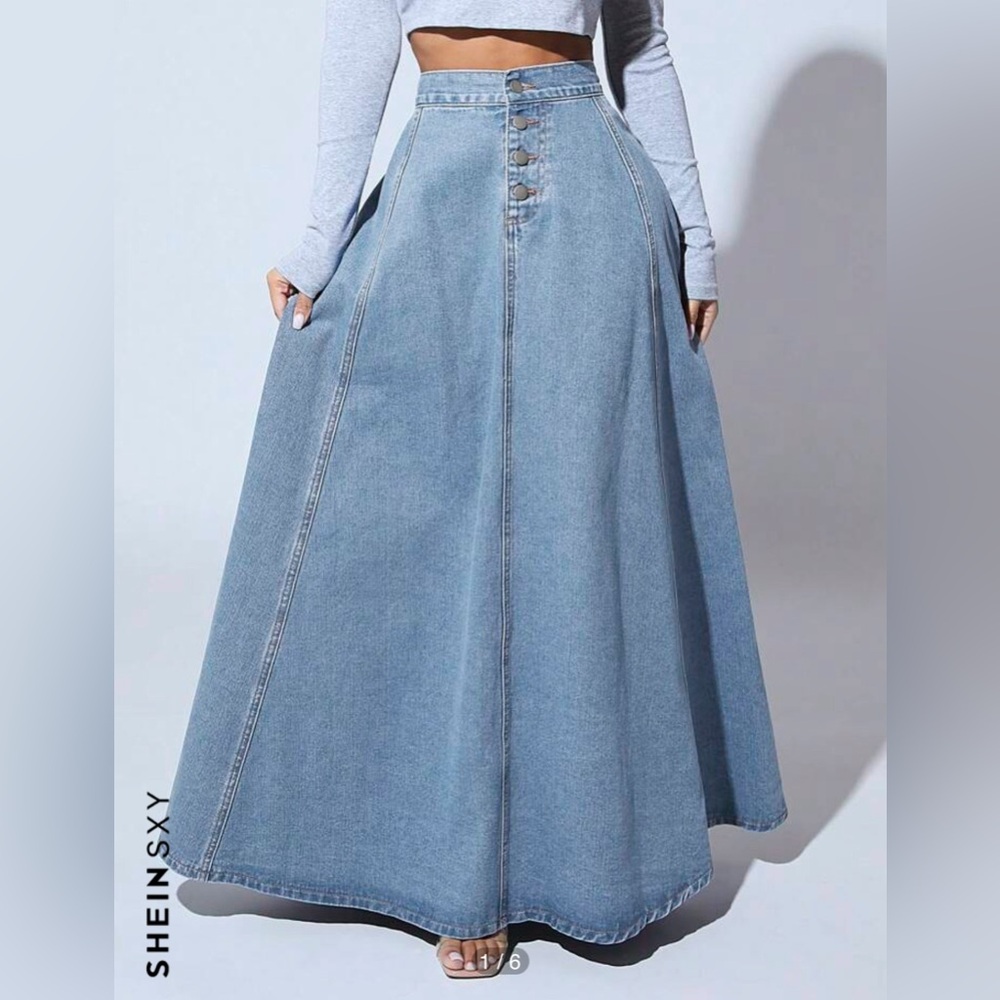 Denim skirt